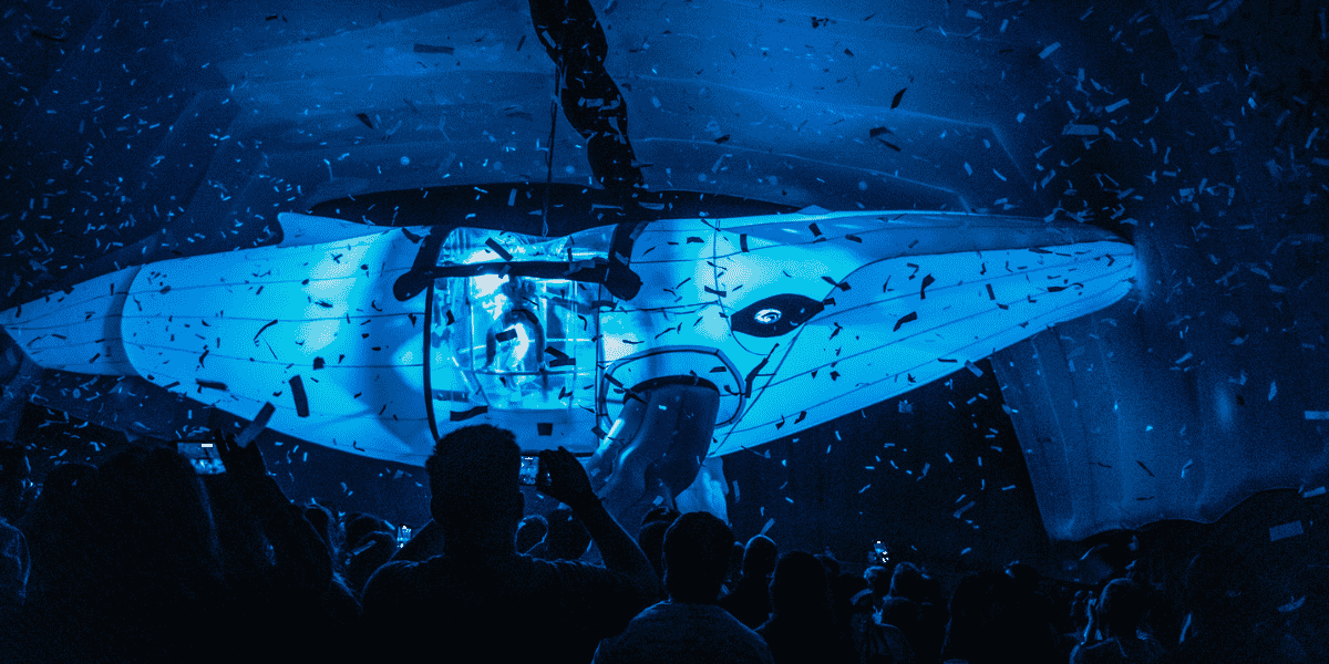 Fuerza Bruta - Blue Whale flying through the air