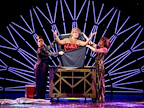 Magic Goes Wrong production images