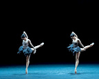 Modanse starring Svetlana Zakharova gallery image