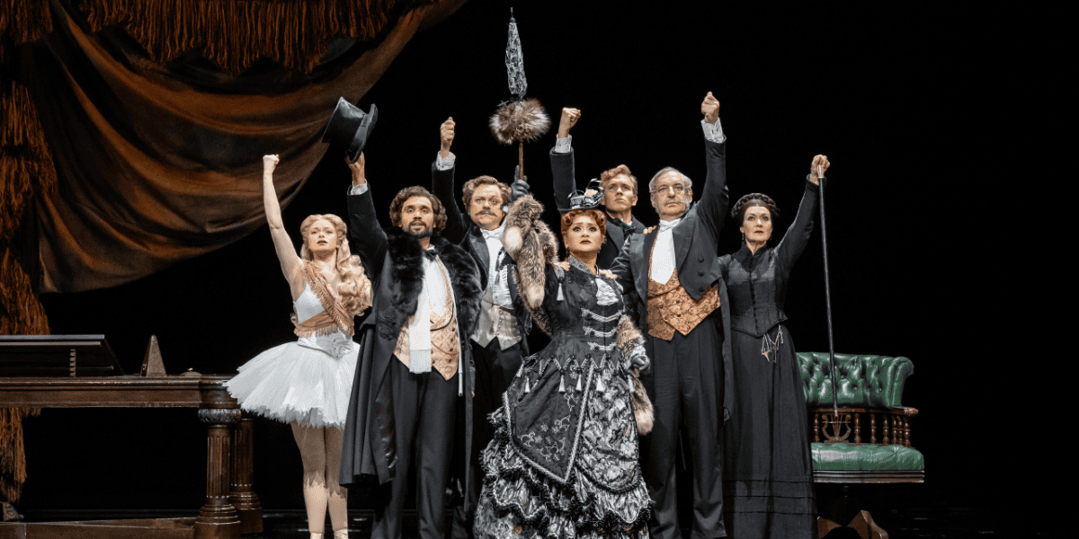 The Phantom Company. Photo by Johan Persson. London Theatre Direct Tickets. 