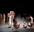 Sasha Waltz & Guests: Sacre