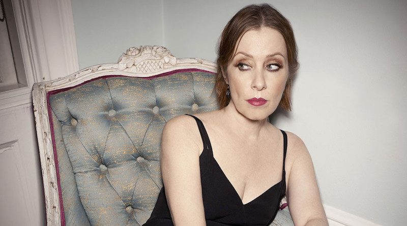 Suzanne Vega Header Images
