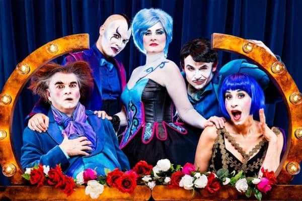 The Opera Locos