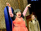 Production image of The Play That Goes Wrong 2023/24 cast for The Play That Goes Wrong.