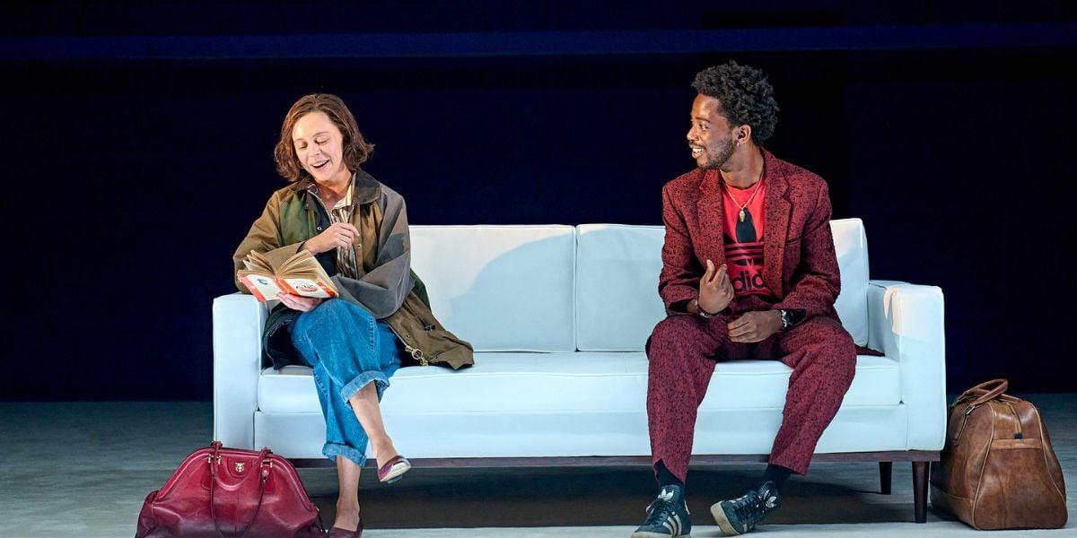 Bel Powley (Annie) and Rilwan Abiola Owokoniran (Billy) in The Real Thing at The Old Vic - credit Manuel Harlan