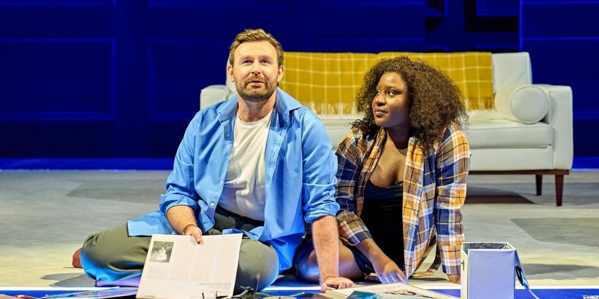 James McArdle (Henry) and Susan Wokoma (Charlotte) in The Real Thing at The Old Vic - credit Manuel Harlan