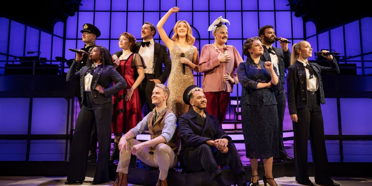 Titanique The Musical , London Theatre Direct Production Pictures.