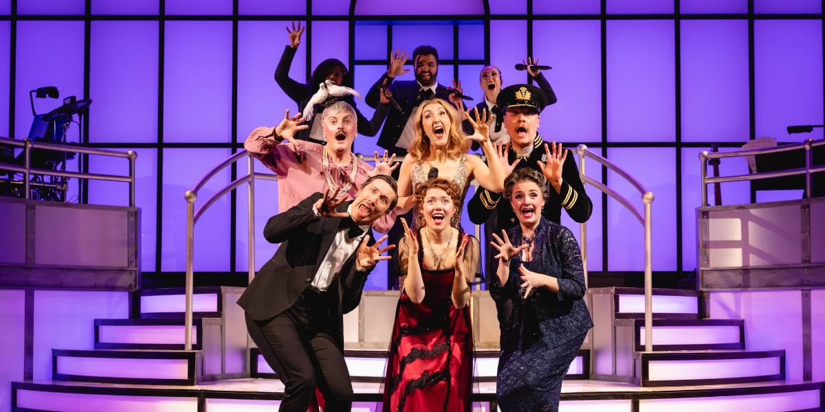 Titanique The Musical , London Theatre Direct Production Pictures.