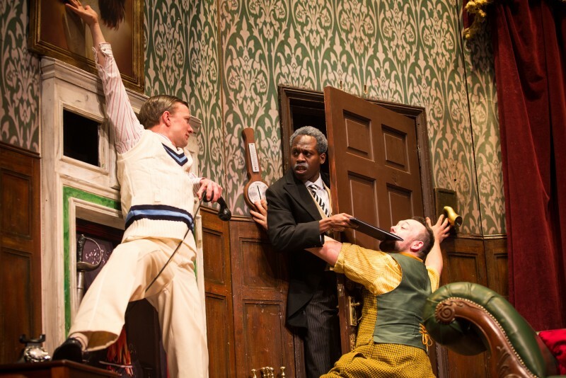 London Theatre Review: The Play That Goes Wrong (5 Year Anniversary)