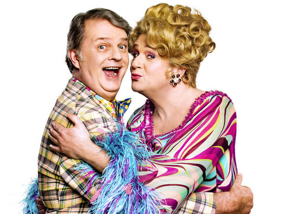 London Hairspray cast announced including Paul Merton West End debut!