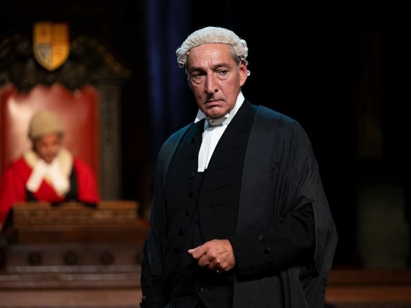 Review: Witness for the Prosecution in 250 words - Court is now in session!