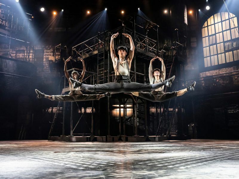 Newsies extends booking period 