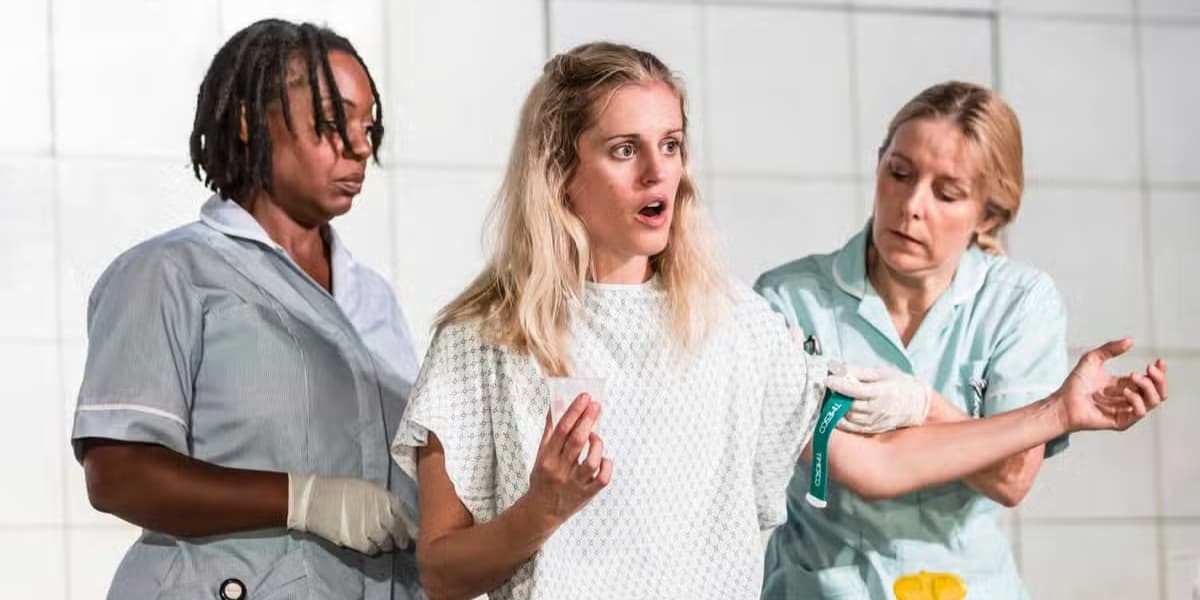Denise Gough reprises her role in the West End return of People, Places and Things!