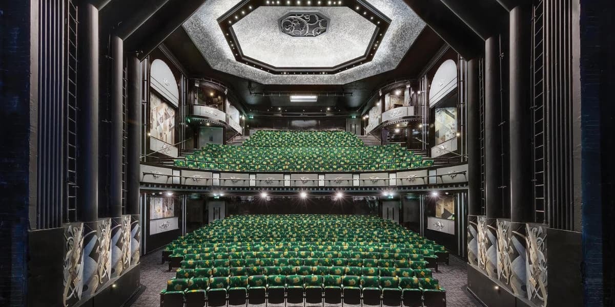 What are the best seats at the theatre?