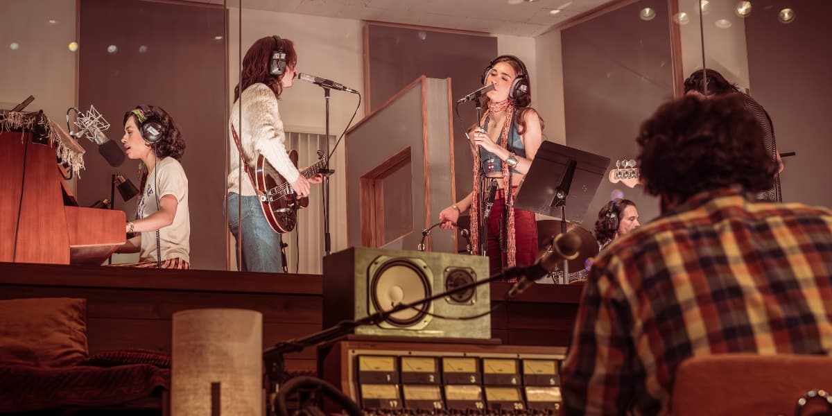 Stereophonic extends West End run