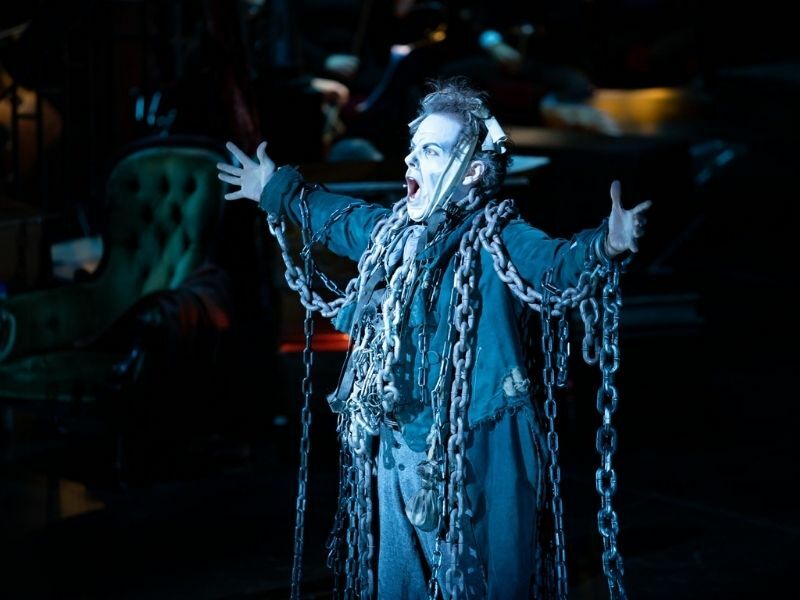 First Look: A Christmas Carol production photos with Brian Conley released!