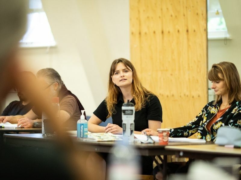 First look: The Mirror and the Light rehearsal images released! And full casting!