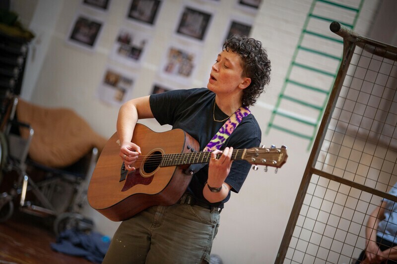 Zoe West in rehearsals for The Caucasian Chalk Circle.