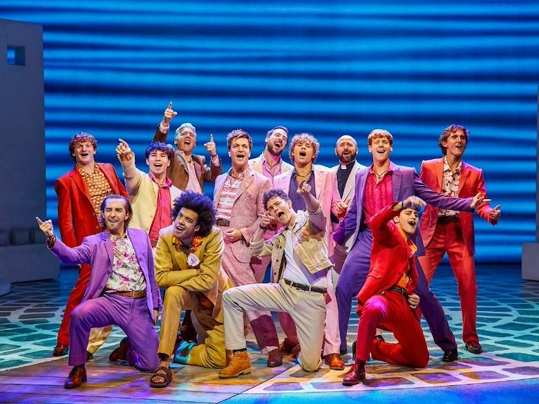 Check out the new cast of MAMMA MIA! | London Theatre Direct