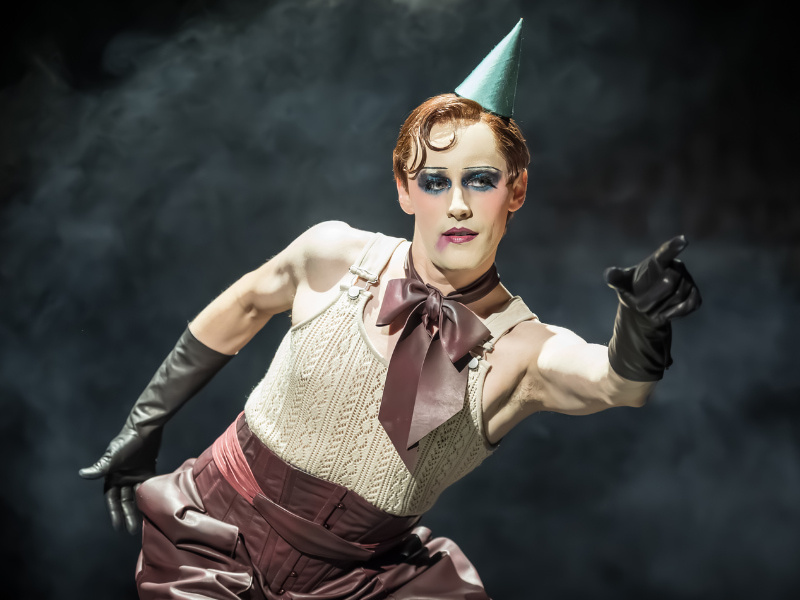 Cabaret with Eva Noblezada, Reeve Carney and Ruthie Henshall – first-look photos released